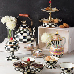 MacKenzie-Childs Iconic Courtly Check Enamel Tea Kettle with Bird – 2.84 L